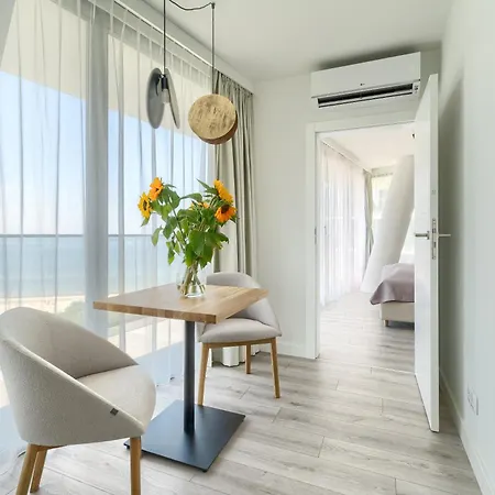 Your Holidays Waves B862 Miedzyzdroje